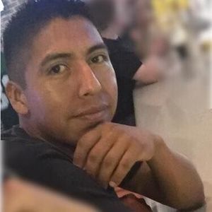 Meet your Posher, Antonio